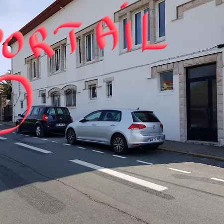 T2 Tres Bien Place A 2mns Des Plages アパート *