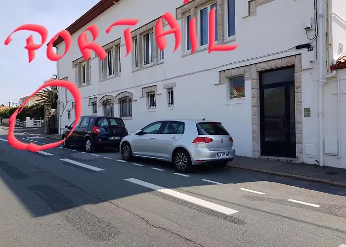 T2 Tres Bien Place A 2mns Des Plages Appartamento *